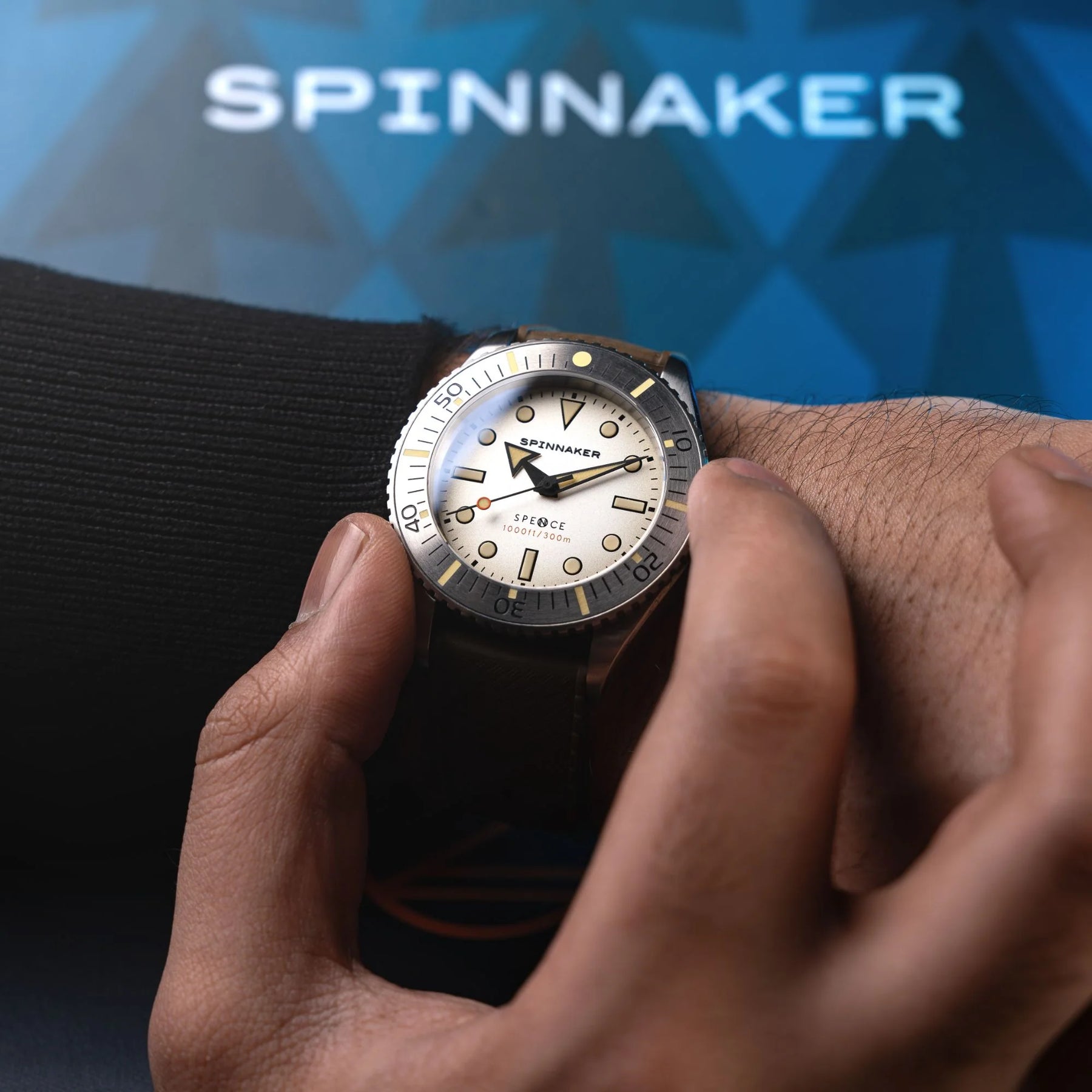 OFF WHITE – Spinnaker Watches Brasil